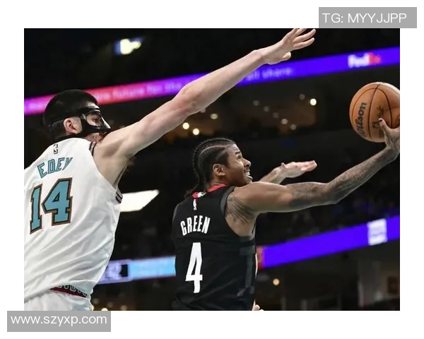 今日焦点之战:詹姆斯领衔对决赛场强敌精彩上演